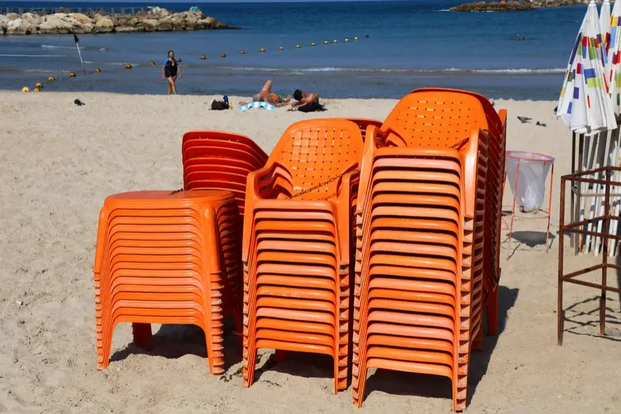 Why Chair Rentals Are Essential For Large Gatherings La Puente, CA Why Chair Rentals Are Essential For Large Gatherings La Puente, CA