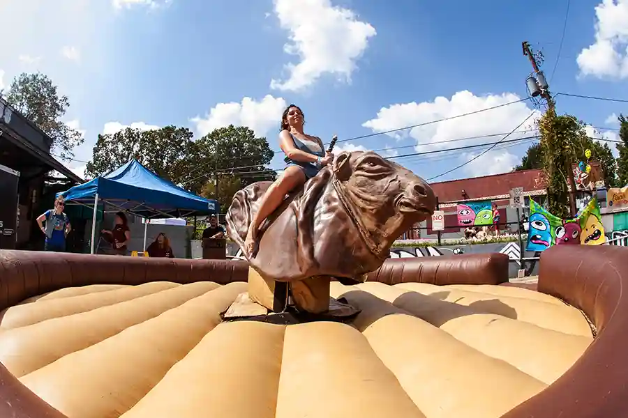 Experienced Mechanical Bull Rental Services in La Puente, CA Experienced Mechanical Bull Rental Services in La Puente, CA